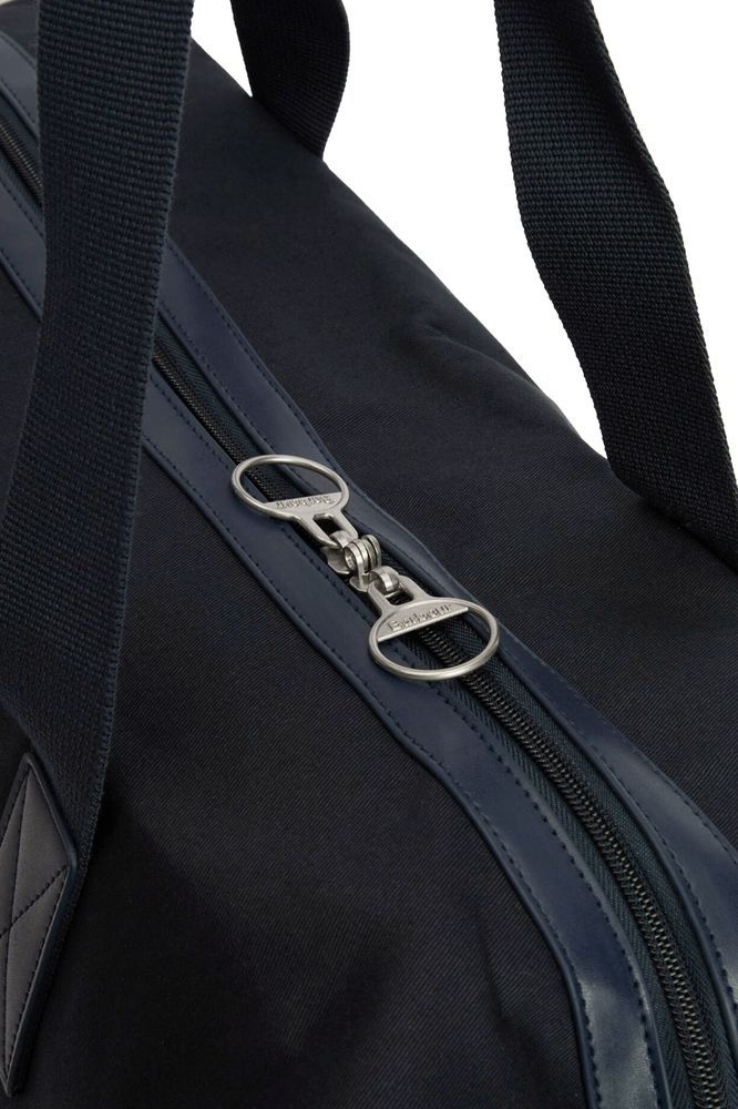 Сумка CASCADE CITY HOLDALL
